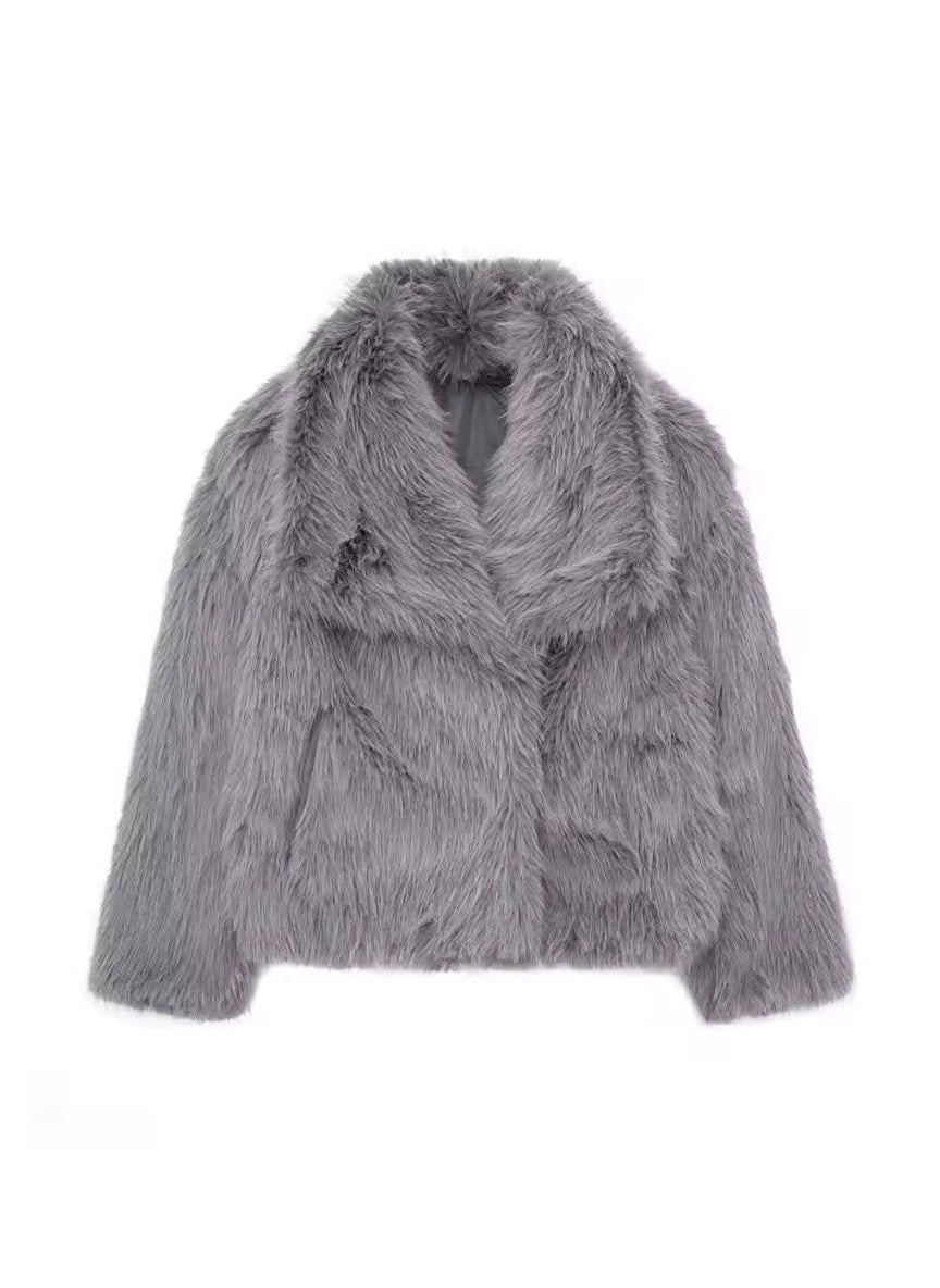 CARLOTA - Abrigo de lujo