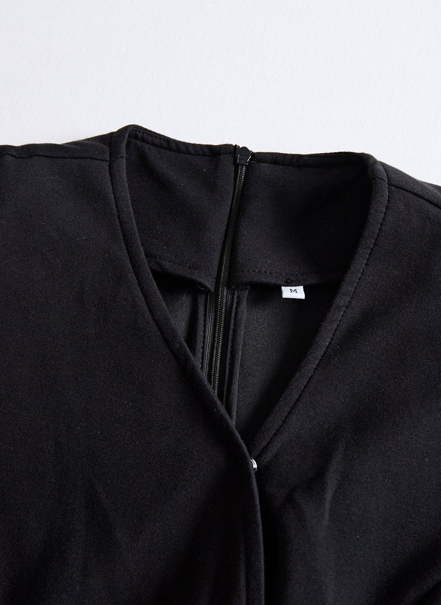 VEGA - Vestido cruzado con botones