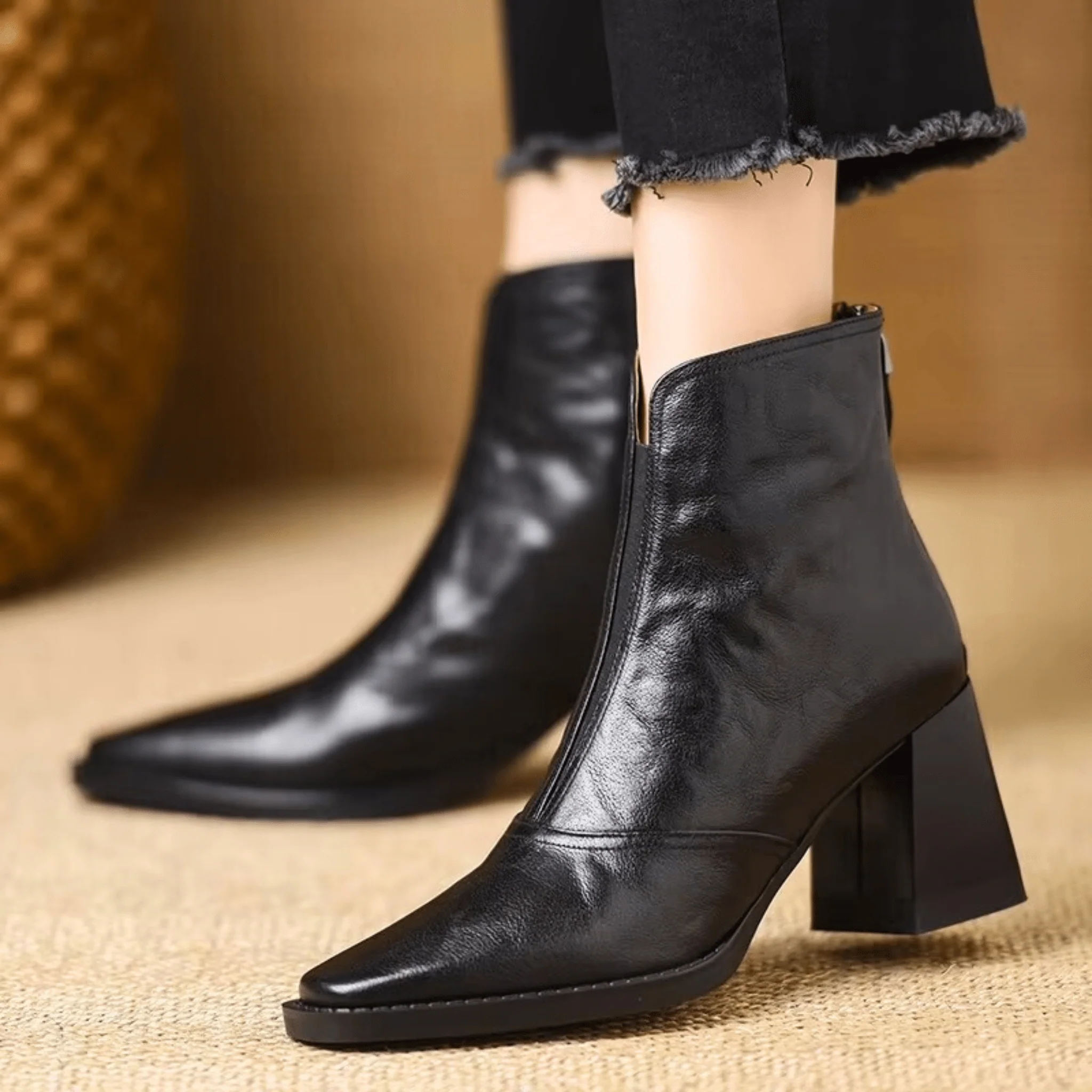 NOE - Botines de lujo de tacón medio